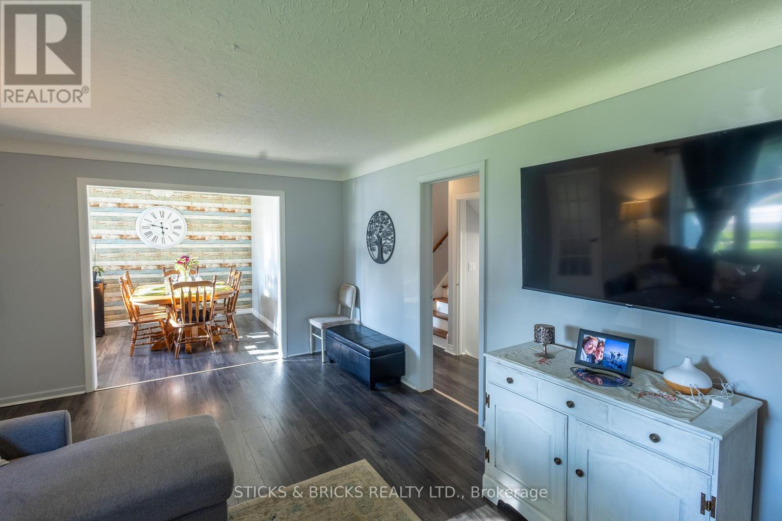 6088 DORCHESTER ROAD - 10