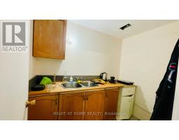 33 The Links Road, Toronto, ON M2P1T7 Photo 33