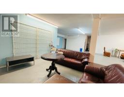 33 The Links Road, Toronto, ON M2P1T7 Photo 34