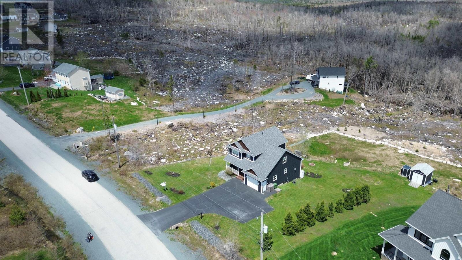 397 Hemlock Drive - 50