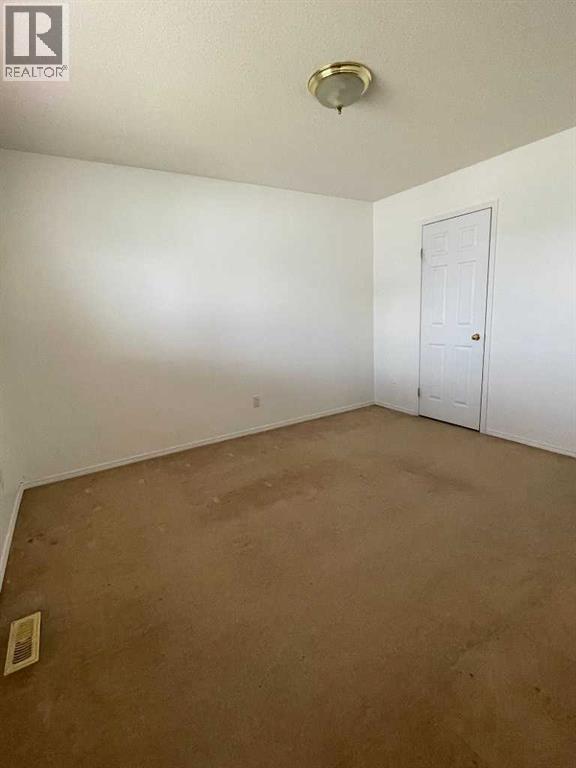 12 Bison Crescent - 7