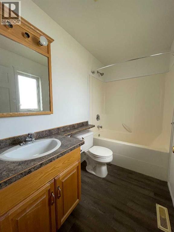 12 Bison Crescent - 10