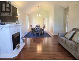 21 Rowsell Street thumbnail 13