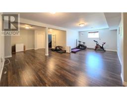 21 Rowsell Street thumbnail 25