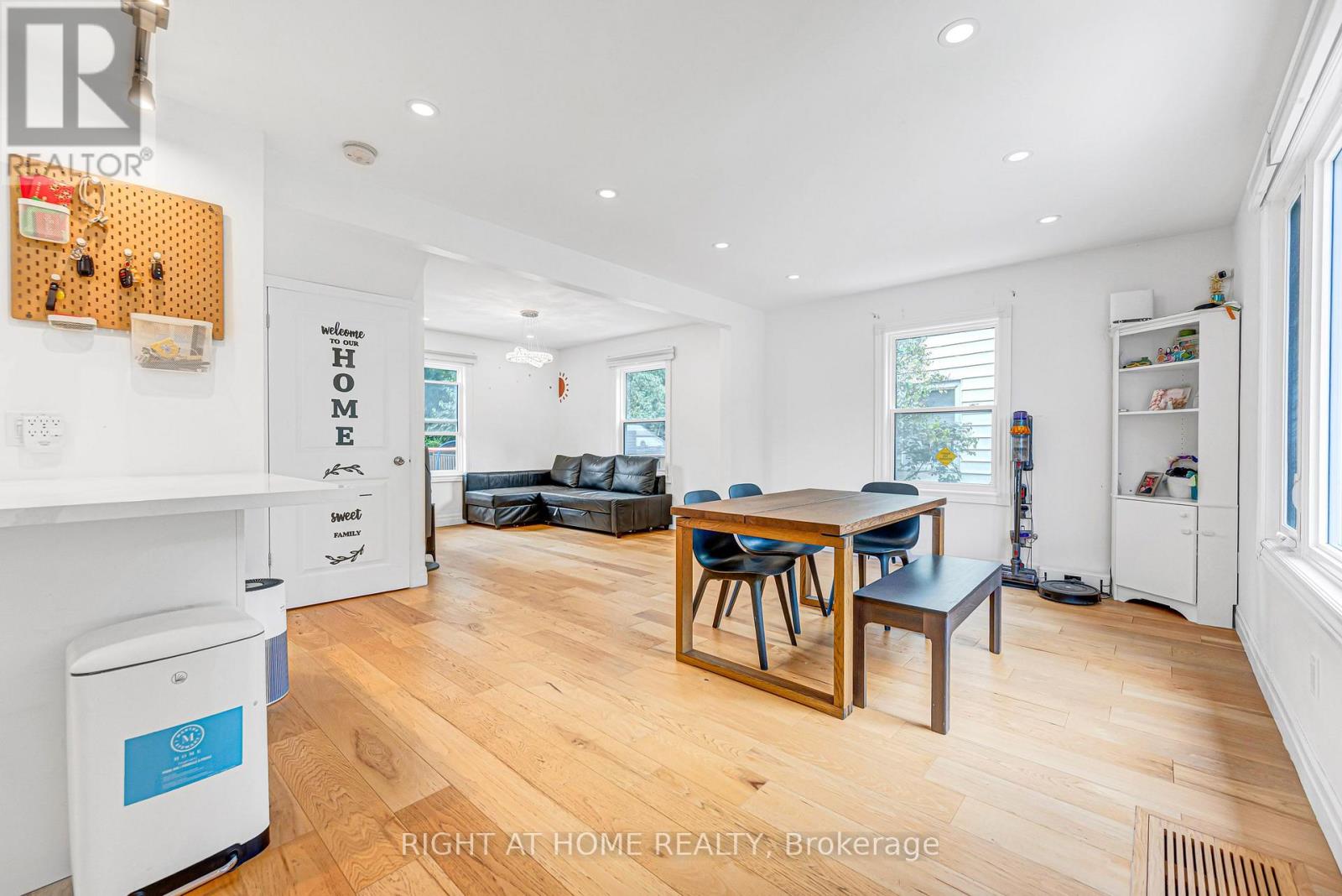 121 HEARST CIRCLE - 3