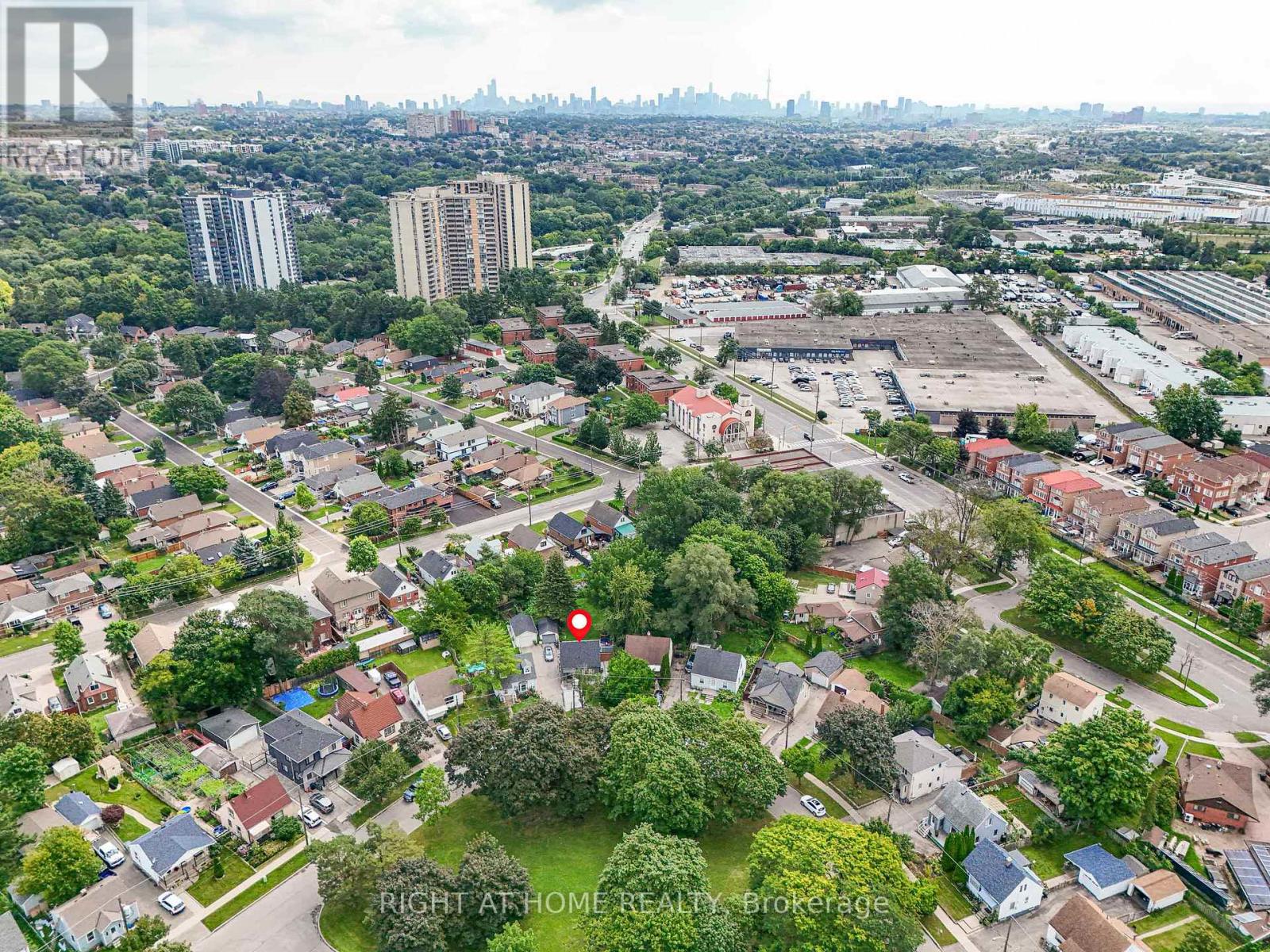 121 HEARST CIRCLE - 46