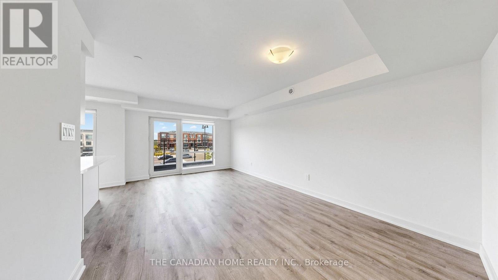 #7 45 ROMILLY AVENUE - 5