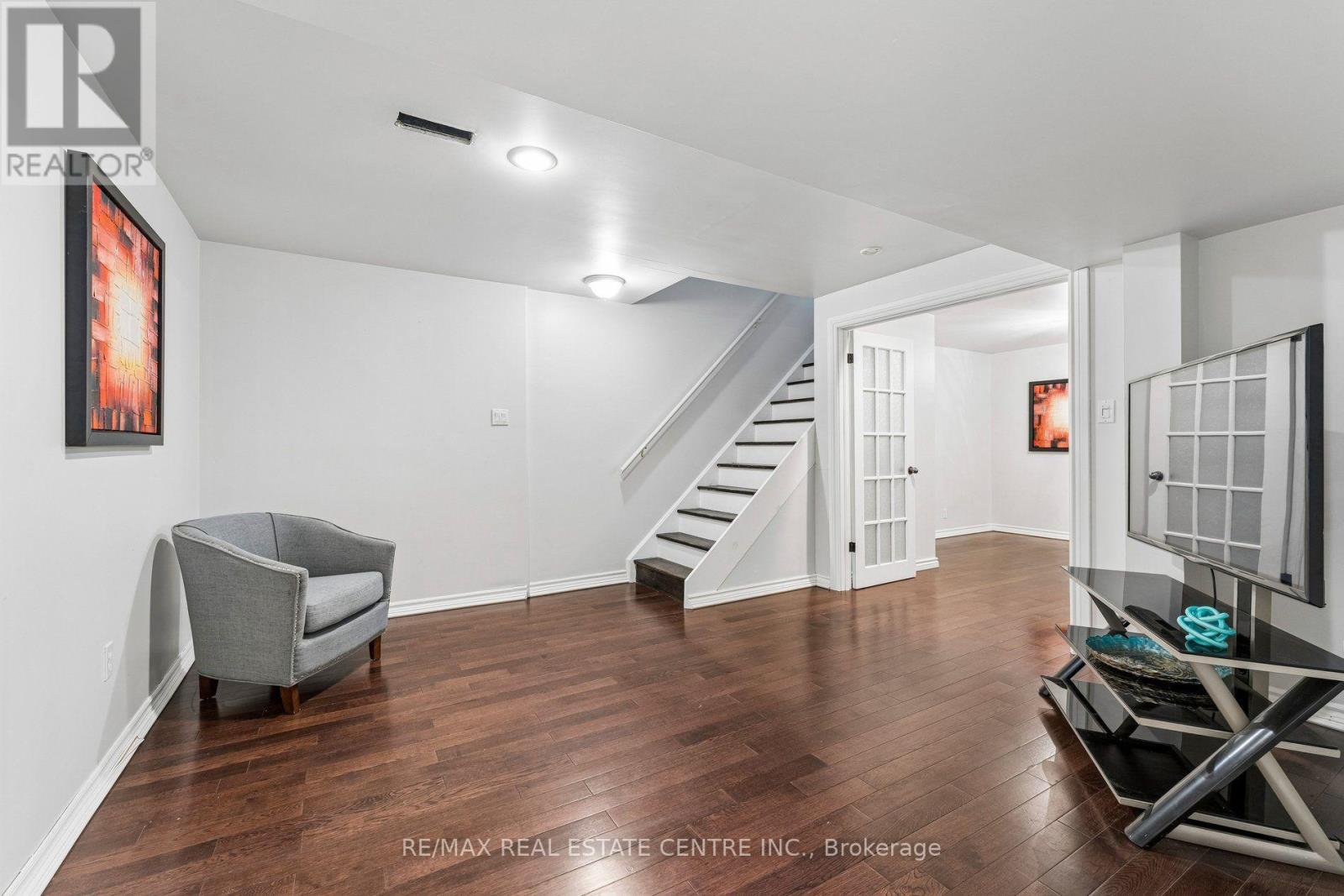 131 MONTGOMERY BOULEVARD - 23