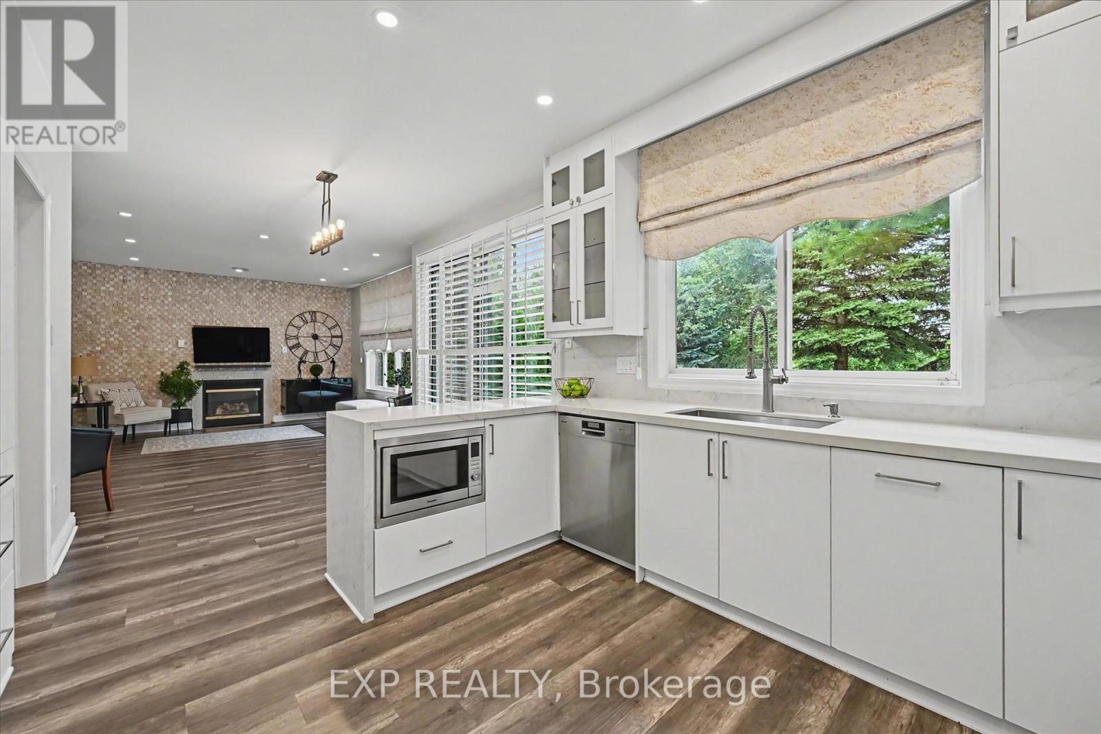 2376 OAKHAVEN DRIVE - 15