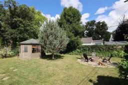 Recreation room - 127 Bruce Avenue, Winnipeg, MB R3J0T9 Photo 7