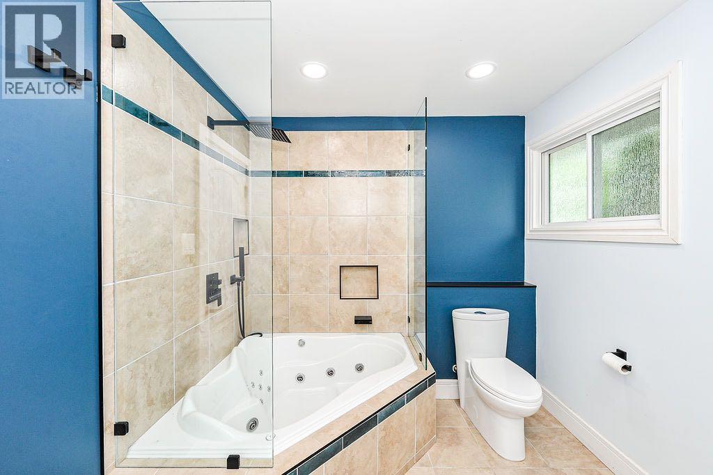 3 Montcalm Avenue - 24