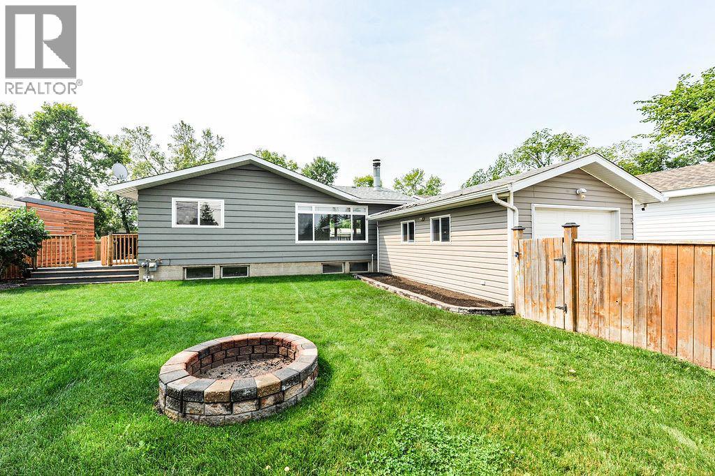 3 Montcalm Avenue - 3