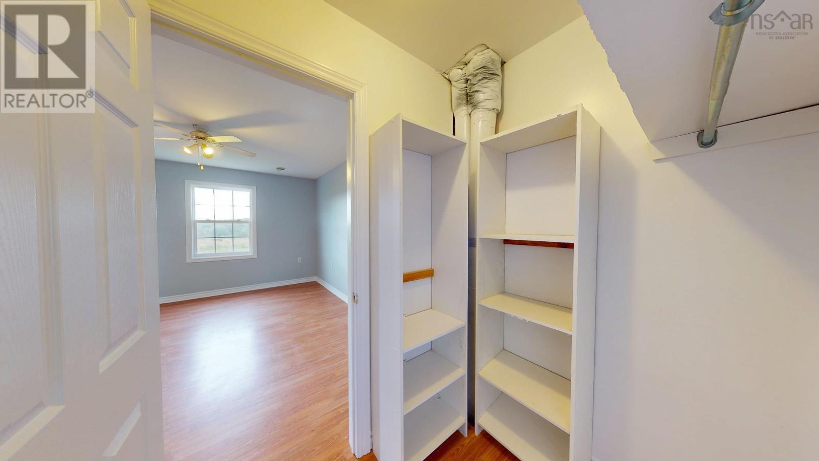 Property 29 of 43 of 89 Basinview Road