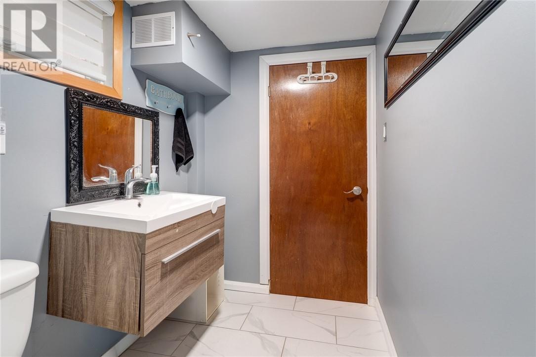 1364 Southview Drive - 40