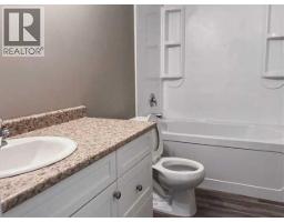 5215 52 Street, Valleyview, AB T0H3N0 Photo 44