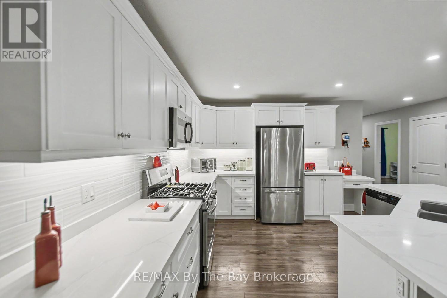 148 NEW YORK AVENUE - Image 6