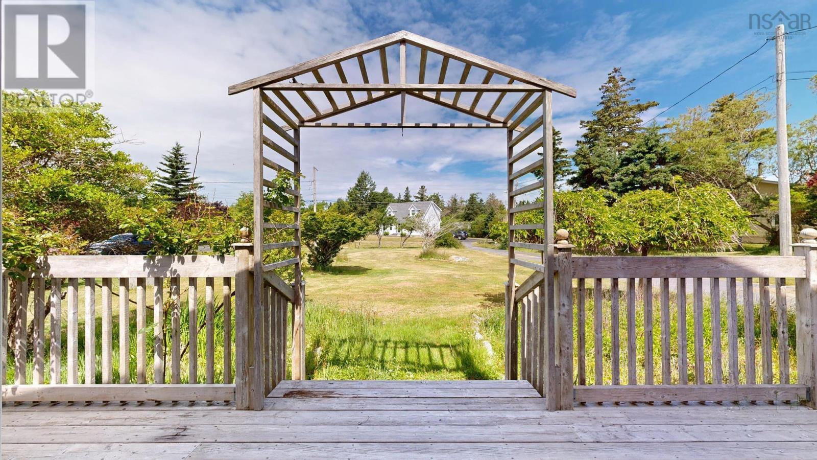 Property 8 of 41 of 119 Island View Drive