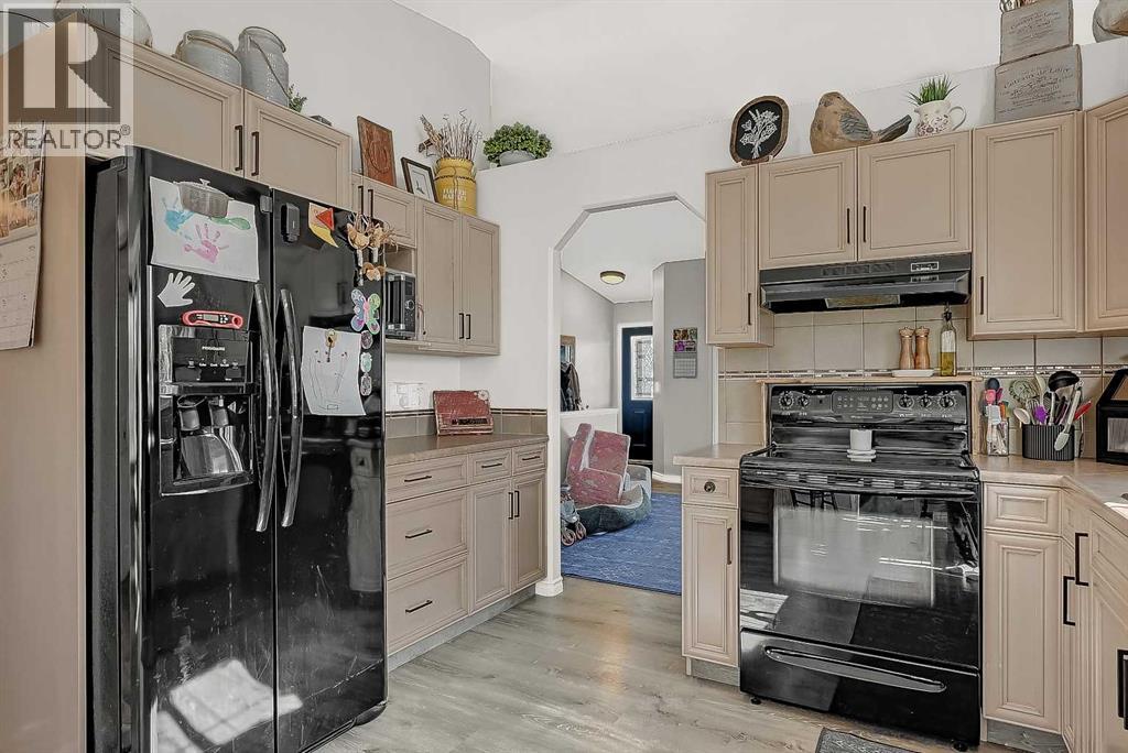 7102 90 Street - Image 5