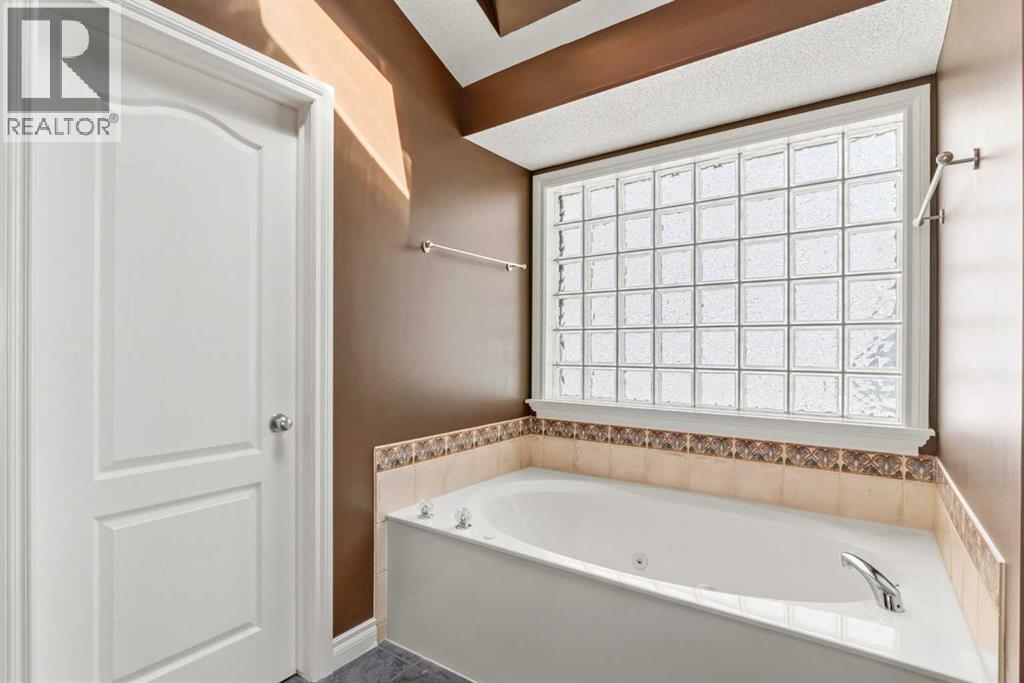 215 Rocky Ridge Drive NW - 22