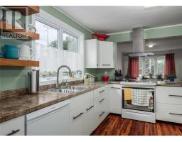 47 Airport Heights Drive thumbnail 21