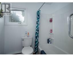 47 Airport Heights Drive thumbnail 24