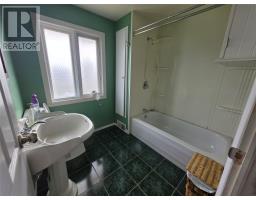610 Caribou Crescent thumbnail 8