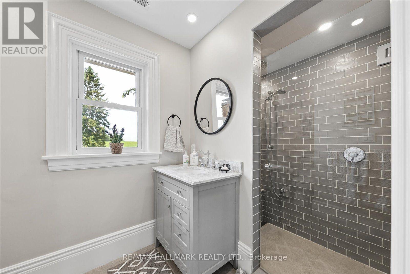 13840 LOYALIST PARKWAY - Image 29