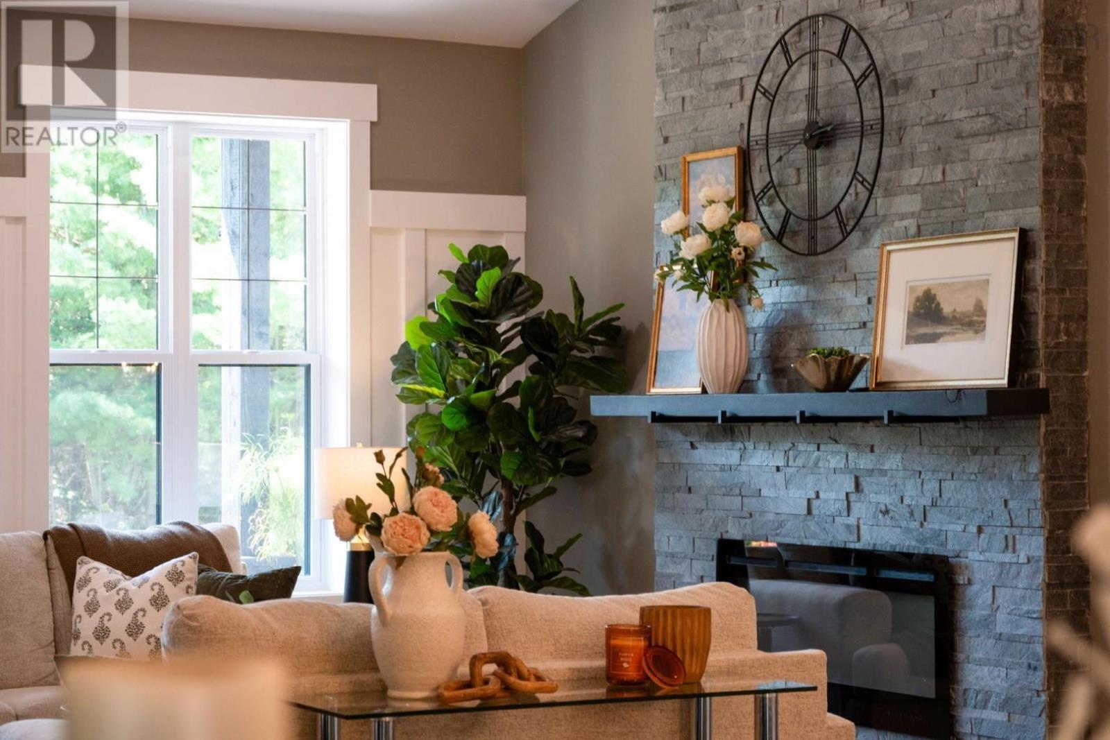 Property 23 of 49 of 33 Rockcliffe Drive
