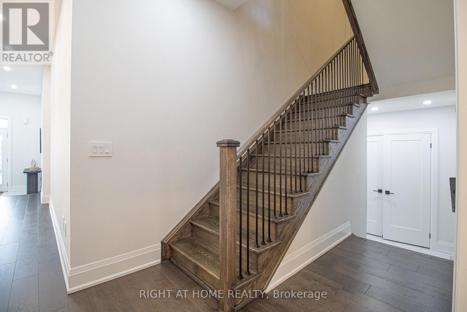43 LONGWORTH AVENUE - Image 4