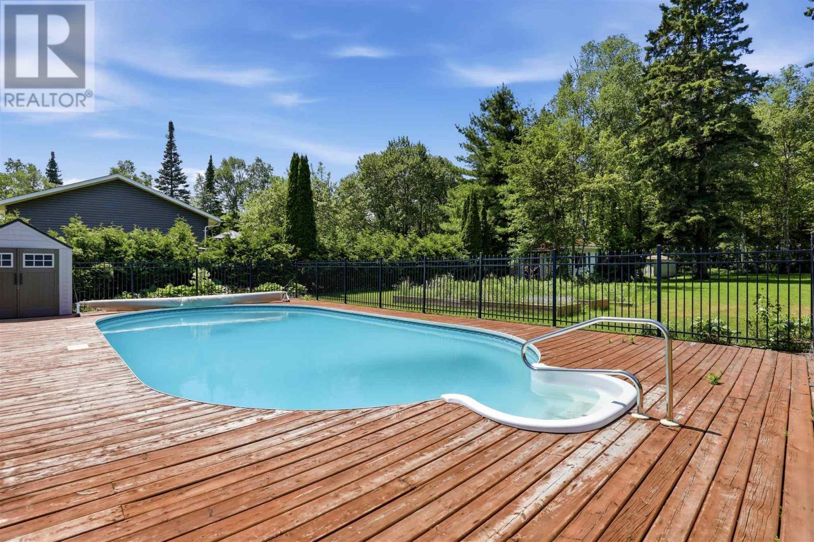 4112 Queen ST - Image 41