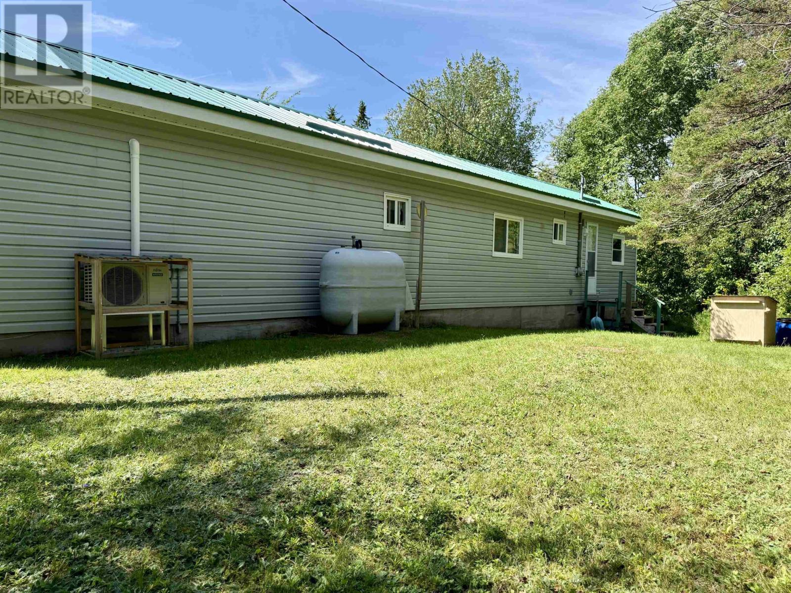1357 Highway 204 - 8