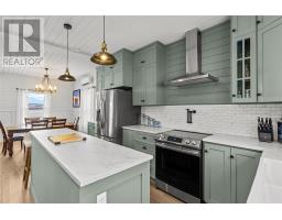 214 Marine Drive thumbnail 10