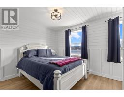 214 Marine Drive thumbnail 18