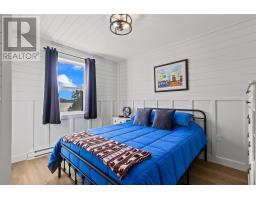 214 Marine Drive thumbnail 23