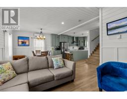 214 Marine Drive thumbnail 5