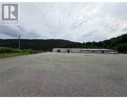 493-505 Main Street thumbnail 2