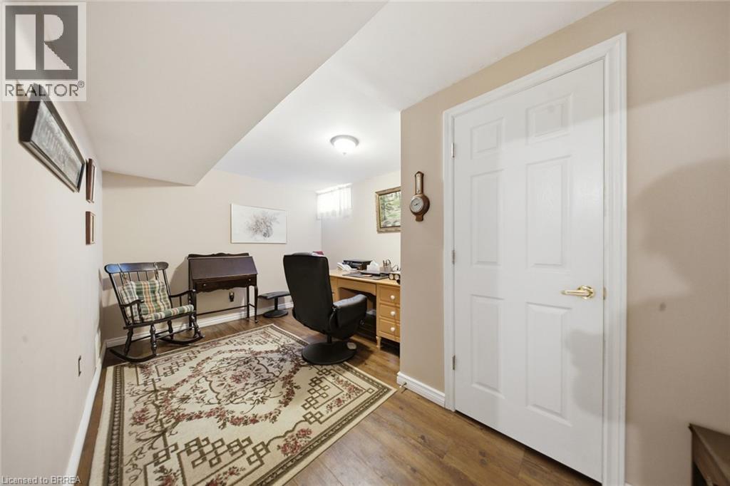 67 DELONG Drive - 25