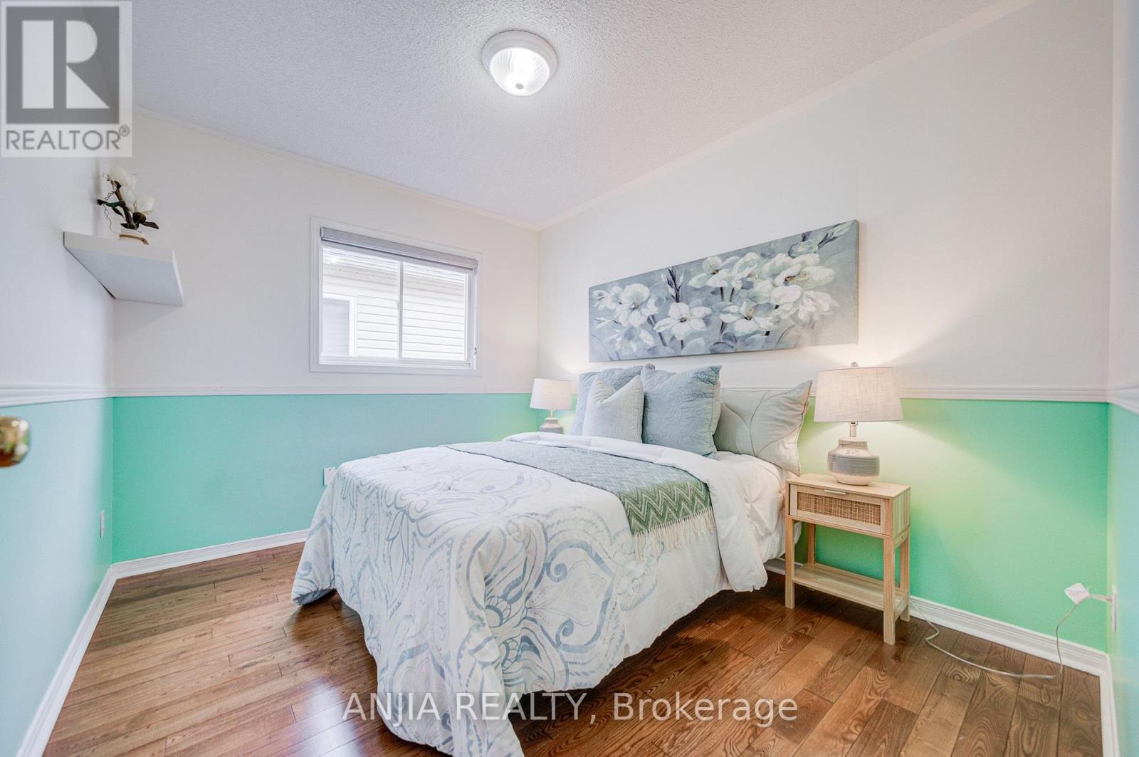 7 ALLAYDEN DRIVE - 20