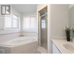 4 Whispering Pine Place, Barrie, ON L4N9R9 Photo 22