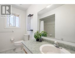 4 Whispering Pine Place, Barrie, ON L4N9R9 Photo 25