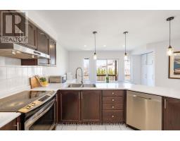 Family room - 4 Whispering Pine Place, Barrie, ON L4N9R9 Photo 6