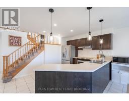Laundry room - 4 Whispering Pine Place, Barrie, ON L4N9R9 Photo 7