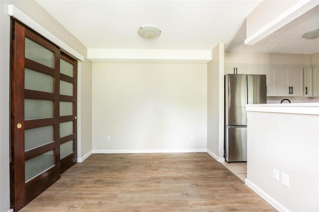 20 Lake Crest Road, Winnipeg, Manitoba, R3T5J8, Winnipeg, Manitoba — photo 3 of 5