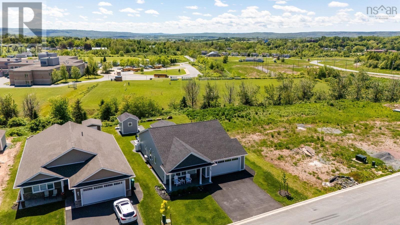 Property 32 of 38 of 55 Community Way