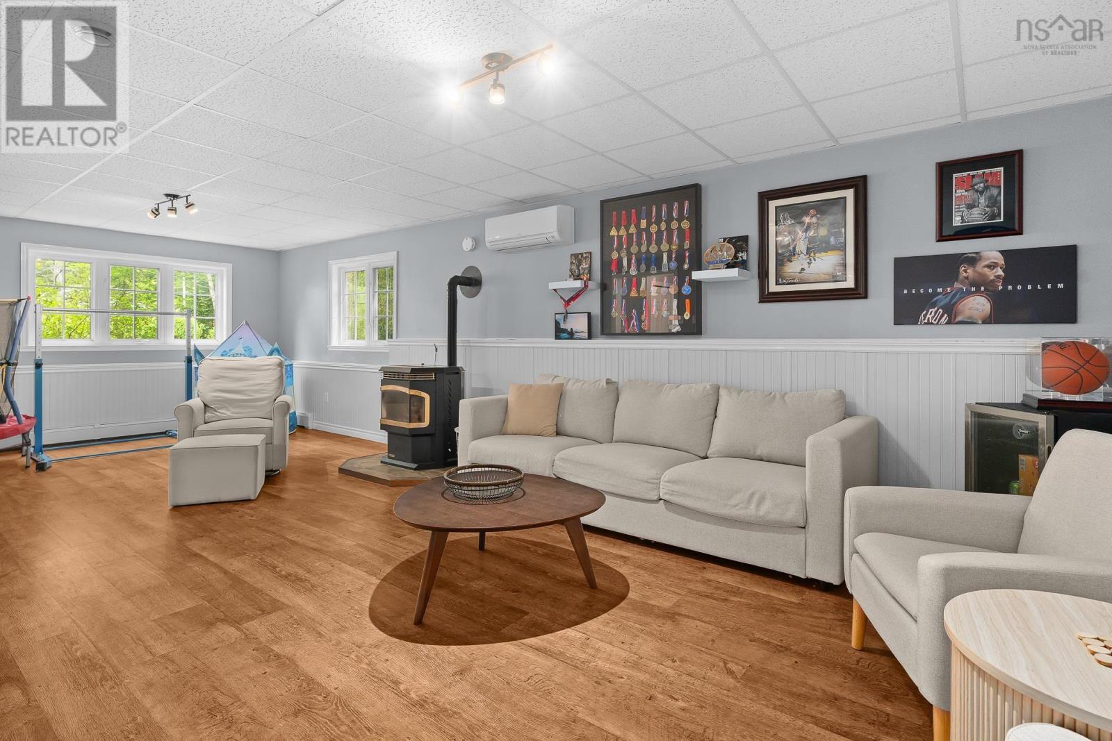 Property 22 of 36 of 319 Buckingham Drive