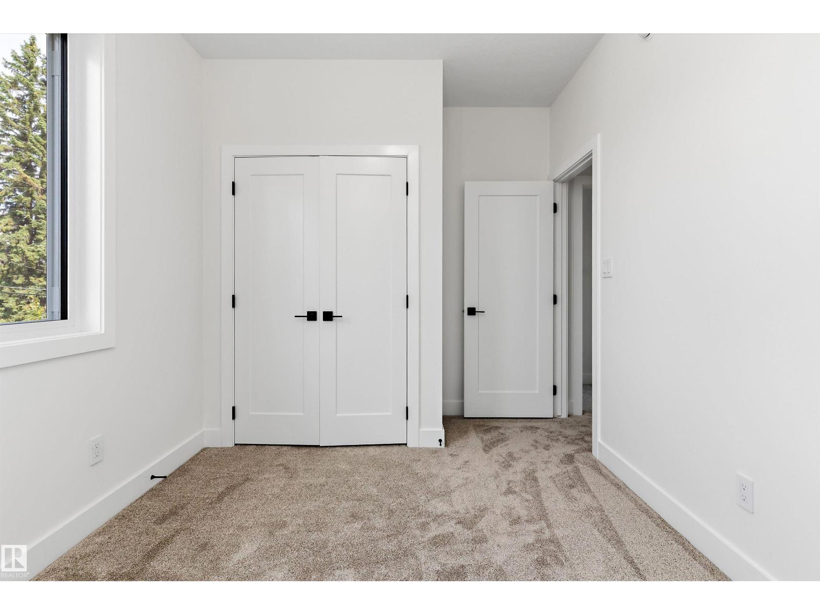 14512 86 AV NW - 31