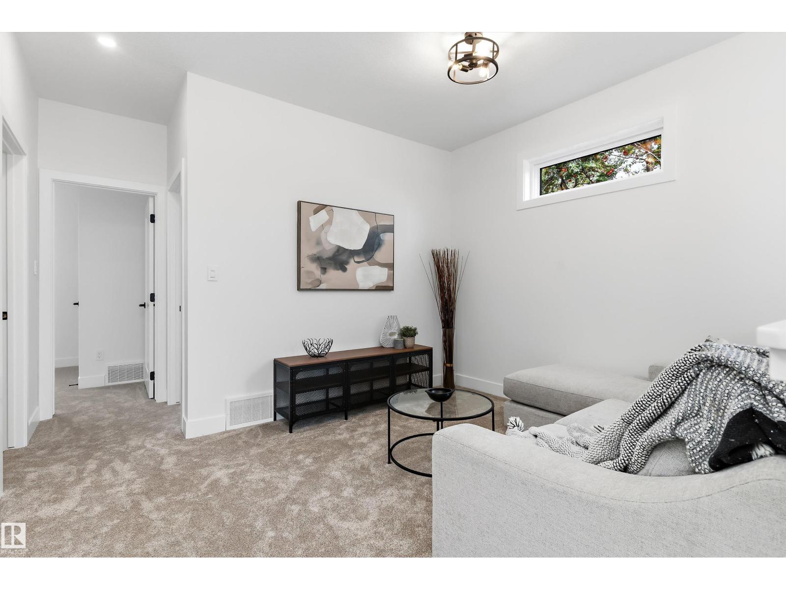 14512 86 AV NW - 20