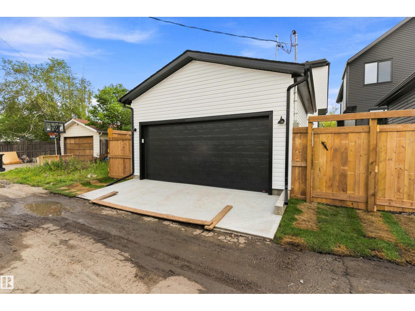 14512 86 AV NW - Image 46