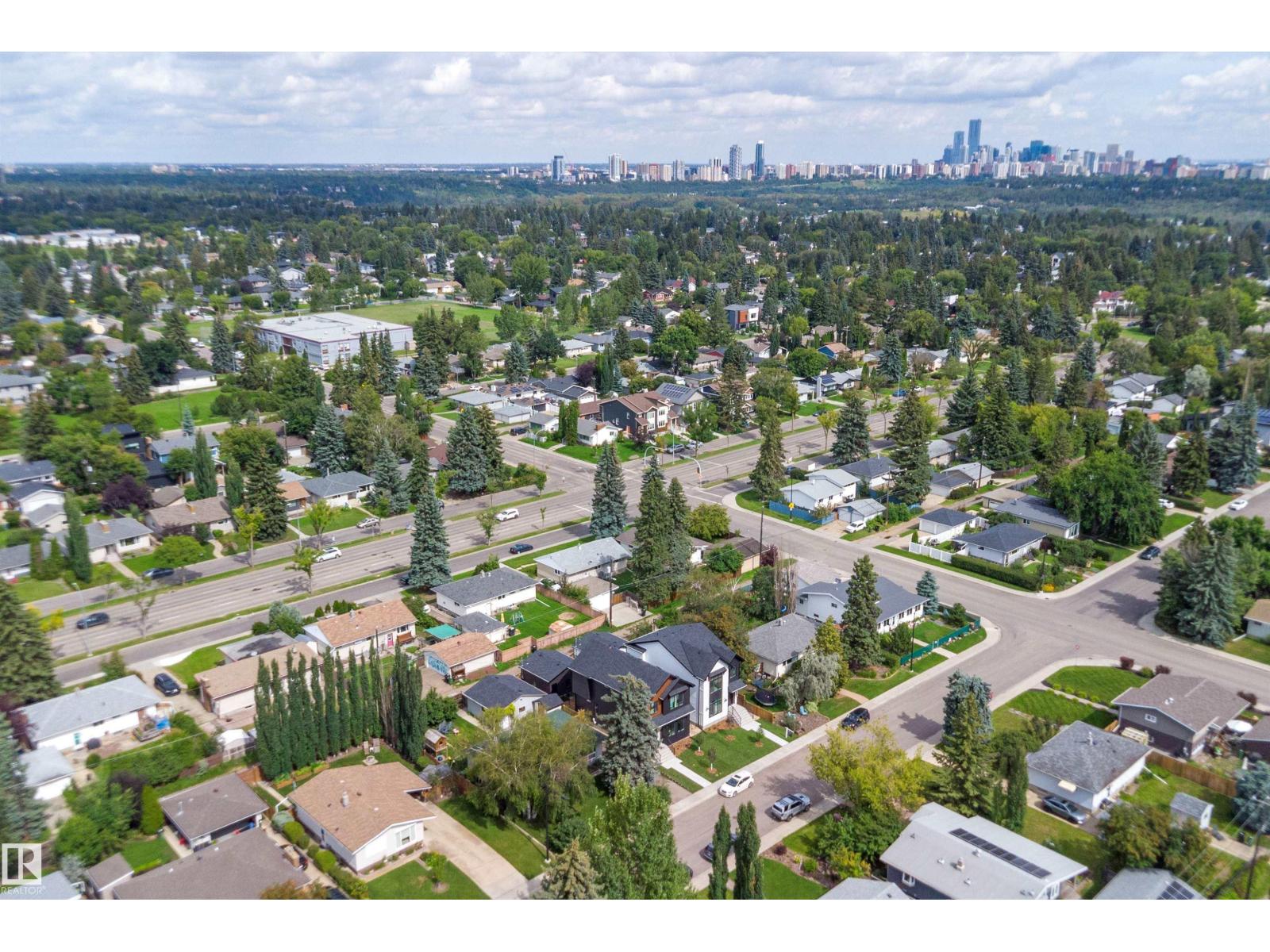 14512 86 AV NW - 56