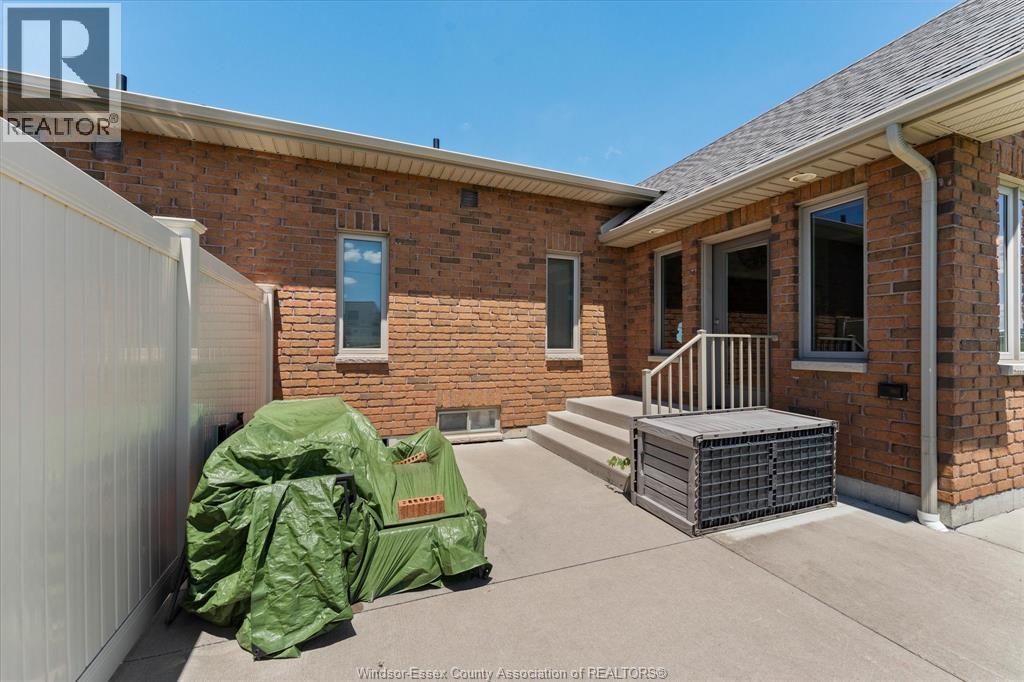 1057 BRANOFF - Image 36